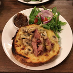 SALLY LUNN’S HISTORIC EATING HOUSE - 