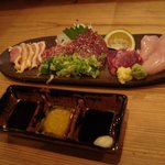 炭火焼鳥　鳥ふく 堂山店 - 臭みがなく、とにかくおいしい！魚の刺身のようです。