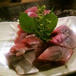 寿屋酒店 - 鰹の造り(刺身のツマは玉葱スライス)