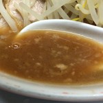 【再訪】スープ(今回は乳化が控えめだった)