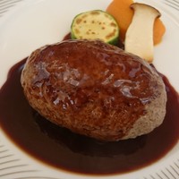 ahill ginza - Main ハンバーグはミディアムとよく焼き選べます