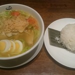 スラバヤ - ソトアヤムランチ   1180円