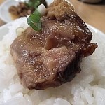 揚子江ラーメン 林記 - 「豚バラ角煮オンザライス」アップ！美味い。