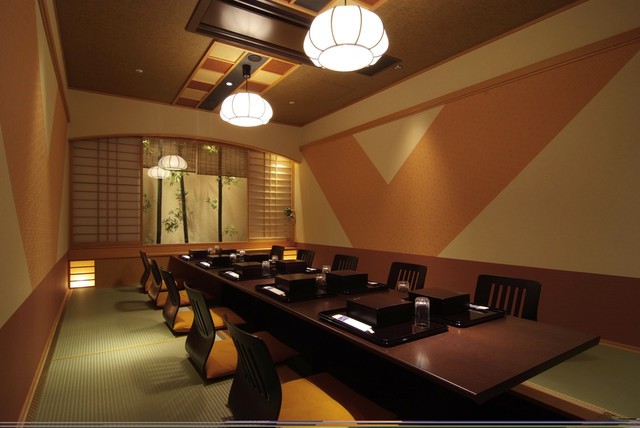 Loites レストラン 飲食店の検索 個室会席北大路有楽町店