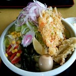 まさか - サラダうどん  天ぷらサービス