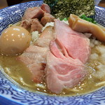 「味玉極上濃厚煮干そば」