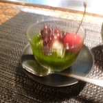 鉄板焼 十河 - デザート、抹茶ゼリー、スイカ、バニラアイスの求肥巻き、粒餡、さくさんぼ・・