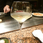 鉄板焼 十河 - 白ワインを・・