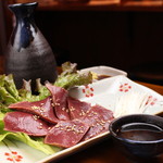 関内☆大夢 焼肉スタンド - 牛ハツ刺し