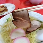 東鳳閣 - ラーメン