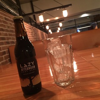 シブヤ ボウリング カフェ_1