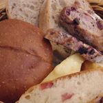 ポワンタージュ - パン盛り合せ