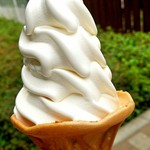 キュート クリーム - 北海道ソフト（バニラ）310円