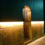 BAR 御入 - 入口は看板もなく、ひっそり