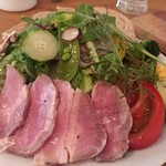 西冨家コロッケ店 - ニース風サラダ