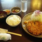 勝蔵 - 特上厚切りロースかつ定食2160円
