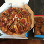 Dominos Pizza - ドミノ・デラックス
                        スパイシー・デラックス
                        ジューシーフライドチキン
                        160725 18:24