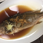 小料理 たか - 煮魚3、イシモチ
      煮魚をいっぺんに3種食べて、さらに他の煮魚が食ばたくなったのは、生まれて初めてでした。