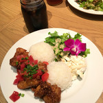 Kaka'ako Dining & Cafe  - ランチセット モチコチキン