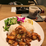 Kaka'ako Dining & Cafe  - ランチセット ガーリックシュリンプ