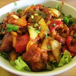 え 町田なのに ネパール餃子酒場 そるてぃ - チキンチリ丼