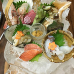 海鮮家 はこだて - お刺身2人前 氷の彫刻が素晴らしい