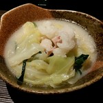 九州料理 個室居酒屋 永山本店 - 【ランチ】もつ鍋定食：プリップリなモツがたっぷり
