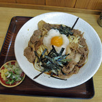 手打ちうどん 初海家 - 飛騨牛ころうどん