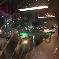名古屋コーチン 堀江 - 夜もふけて、窓から見えるは堀と橋。ここは花の都パリか名古屋伏見か
