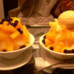 華々美人 - マンゴーのかき氷