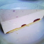 ラファエルの庭 - バラのチーズケーキ