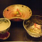 青柿 - 青柿・箸付二種（水無月豆腐＋ナスの酢洗い）と食前酒（梅酒）