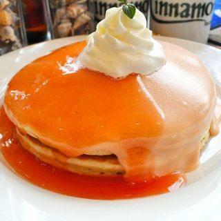 【ハワイ発のパンケーキ】