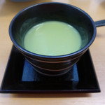 らーめん大金 - 記事に書き忘れましたが、この日は食後に抹茶プリン？のサービスがありました。平日の来店です