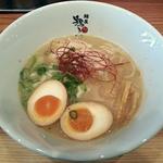 鶏乃門 - 【味玉鶏白湯ラーメン】￥850