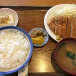 Yuuzen - とんかつ定食700円→500円