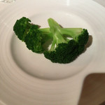 レストラン・マッカリーナ - 塩茹でした朝採れブロッコリー