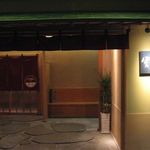 KYOU 饗 Karasuma - お店の入口(2016.04)