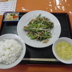 中華料理 唐韻 - 豚肉とにんにくの芽の炒めセット