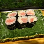 Sushi Sarutahiko - 巻きものは別皿で出されます