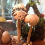 ら すとらあだ - 店内の置物。てんとう虫はご主人が好きな様です