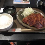 Shichirin Yakitori Keichan - メガカツランチご飯大盛り