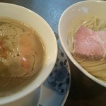 らぁ麺 紫陽花 - 濃厚つけ麺、ハーフミックス