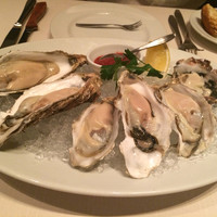 37 Steakhouse & Bar - 