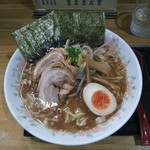 ごん蔵 ラーメン - 濃いこくしょうゆらーめん