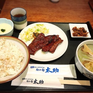 霞ヶ関のおすすめランチ11選 海老ランチや官公庁食堂も 食べログまとめ 霞ヶ関のおすすめランチ11選 海老ランチや官公庁食堂も 食べログまとめ