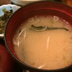 品川 ひおき - 朝からカレーに味噌汁。
