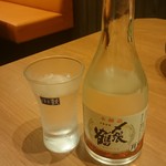 gempinnagoyanishikihommachifuguryouri - 〆張鶴　本醸造　冷酒