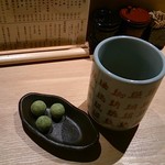 田町 鳥心 - 食後のお口直し（豆菓子）