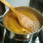 神戸甘辛カレー きてたもんせ - 仕込み二日目、既にいい感じ、ここからじっくり煮込まれます